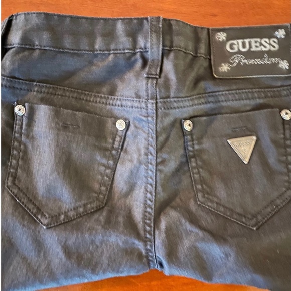 Guess Premium Black Coated Denim - Picture 2 of 6